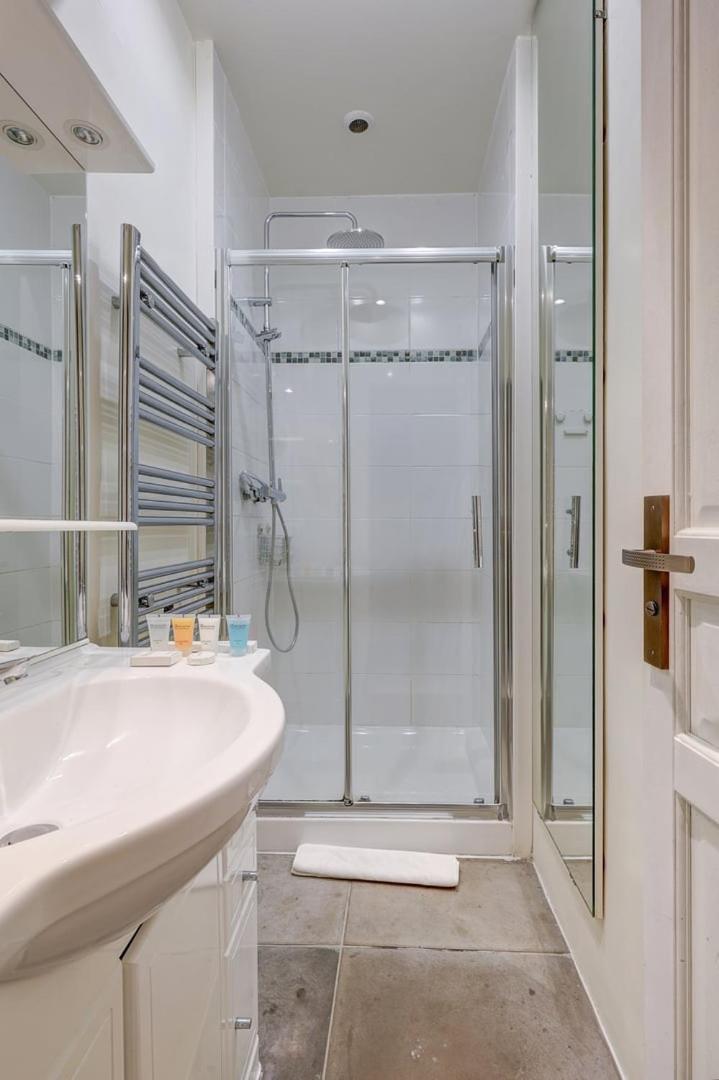 372 Suite Saulnier 2 - Superbe Appartement A Paris Exteriör bild